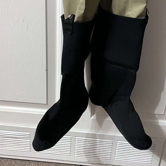 Men's Redington Waders Size Small - Picture 2 of 5